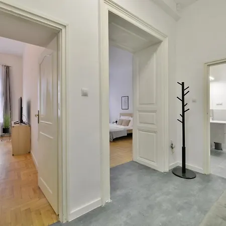 아파트 Central Newly Built Apartment, Aradi 부다페스트